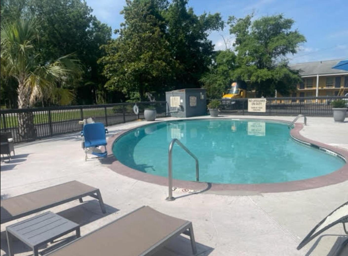 Wingate By Wyndham Charleston Coliseum Hotell North Charleston Exteriör bild