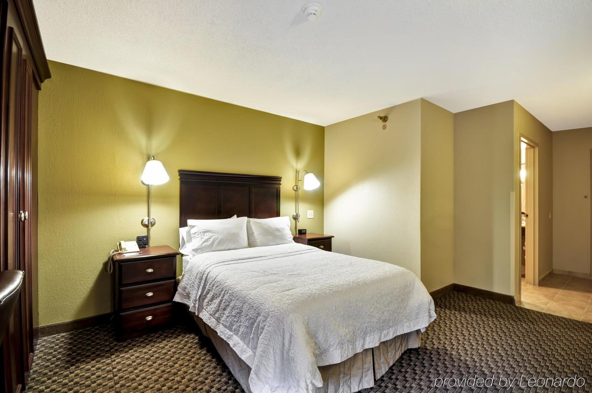 Wingate By Wyndham Charleston Coliseum Hotell North Charleston Exteriör bild