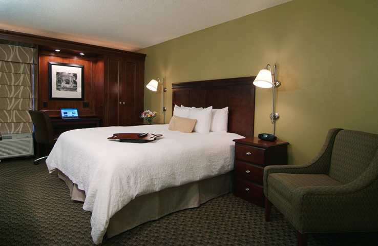Wingate By Wyndham Charleston Coliseum Hotell North Charleston Rum bild