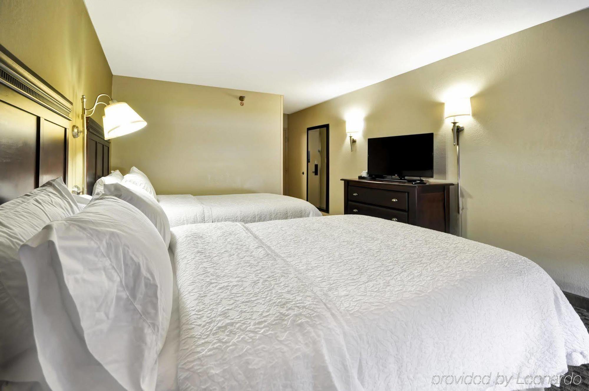 Wingate By Wyndham Charleston Coliseum Hotell North Charleston Exteriör bild