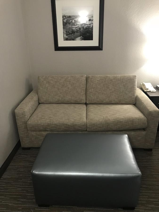 Wingate By Wyndham Charleston Coliseum Hotell North Charleston Exteriör bild